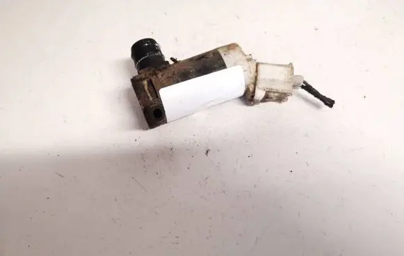 Ford Maverick Windscreen/windshield washer pump
