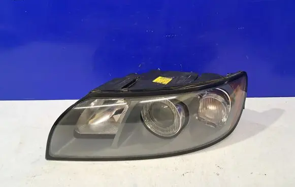 Volvo V50 Headlight/headlamp 30698885 31335223