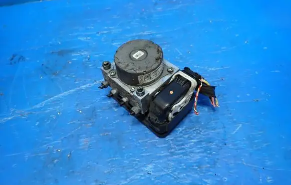Citroen C3 Picasso ABS Pump 9802460680