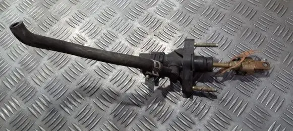 Toyota Avensis T250 Clutch master cylinder