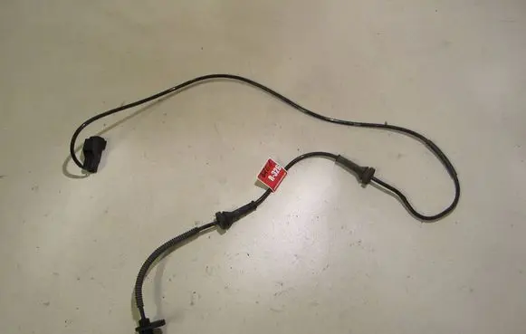 Volvo XC90 ABS brake wheel speed sensor 30682478 10071161783
