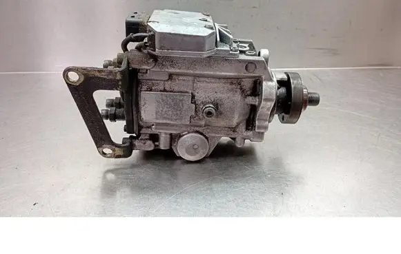 Opel Vectra B Fuel injection high pressure pump 047050400