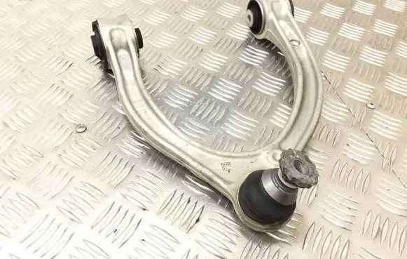 Mercedes-Benz GLC X253 C253 Front upper control arm/wishbone A2053305601 A205