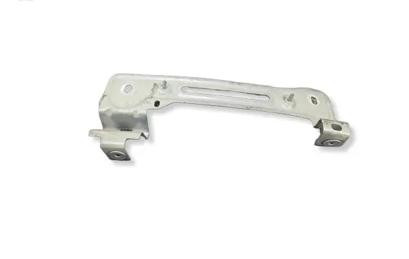 Audi Q7 4M Fender mounting bracket 4M0821431