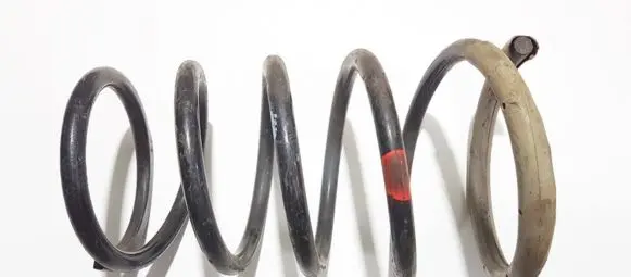 Nissan X-Trail T30 Rear coil spring