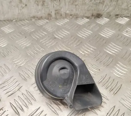 Audi A6 S6 C6 4F Horn signal 703881165