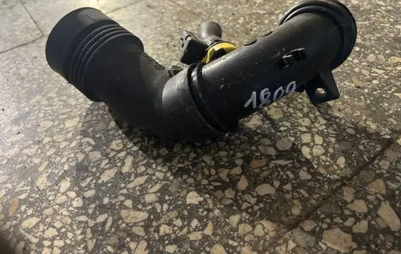 Peugeot 308 Intercooler hose/pipe