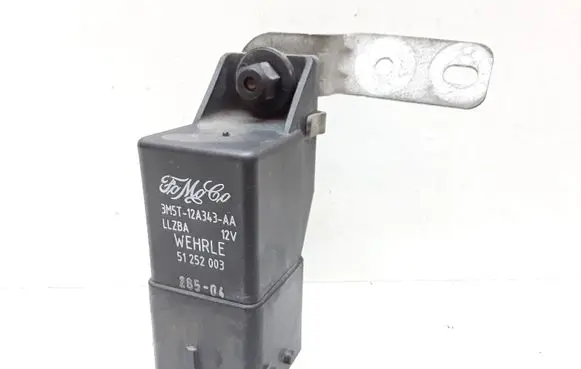Volvo V50 Glow plug pre-heat relay 3M5T12A343AA 51252003