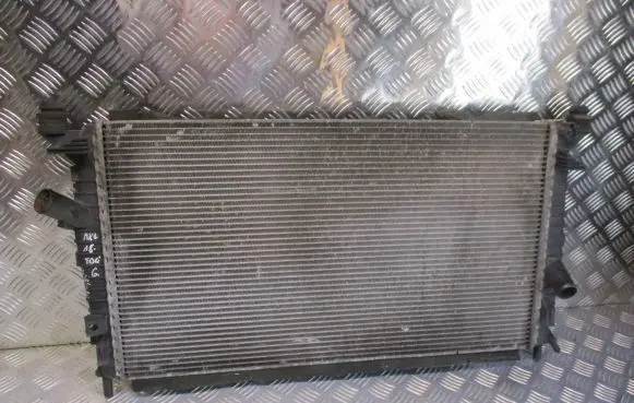 Ford Focus Coolant radiator
