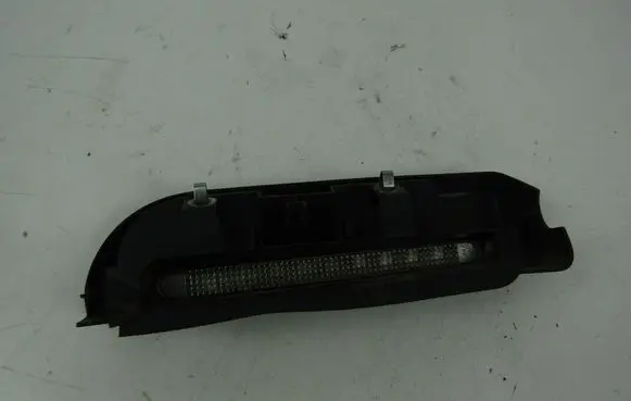 Opel Combo C Third/center stoplight 09179554
