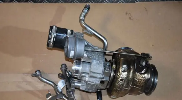 Mercedes-Benz E W213 Supercharger A177090018055