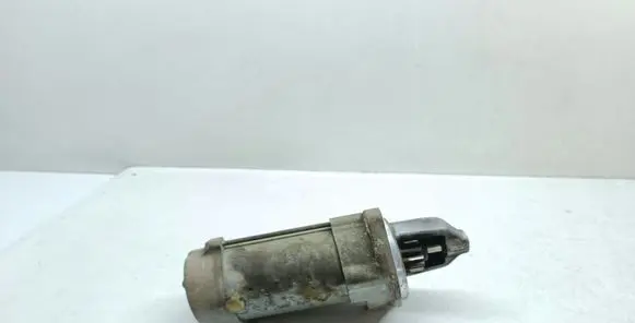BMW X3 F25 Starter motor 7631558