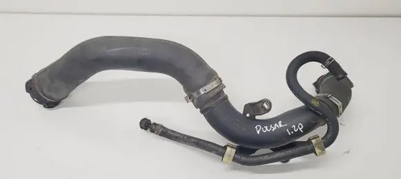Nissan Pulsar Intercooler hose/pipe 144609921r
