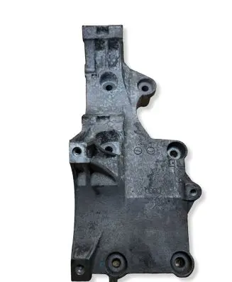 Volkswagen Golf V Generator/alternator bracket 03G903143A