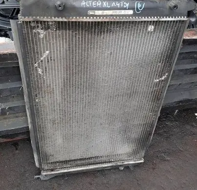 Seat Altea XL Coolant radiator 1K0121251CM