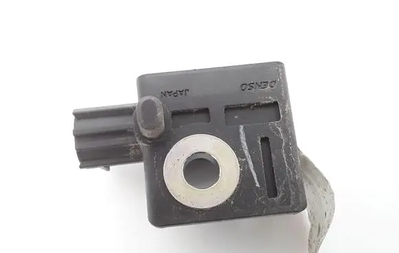 Honda FR-V Airbag deployment crash/impact sensor 77970SFEB110M2