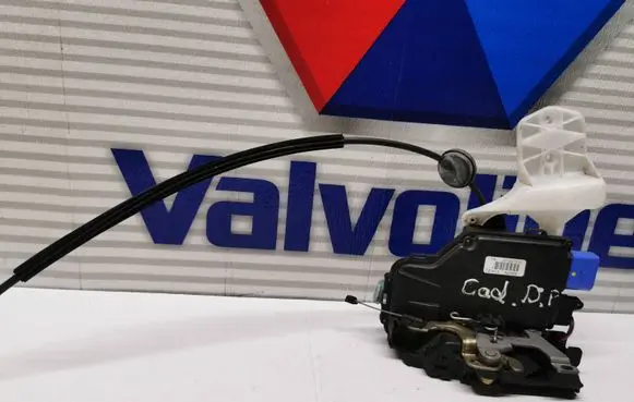 Volkswagen Caddy Front door lock 3D1837016 A00468 PA66309