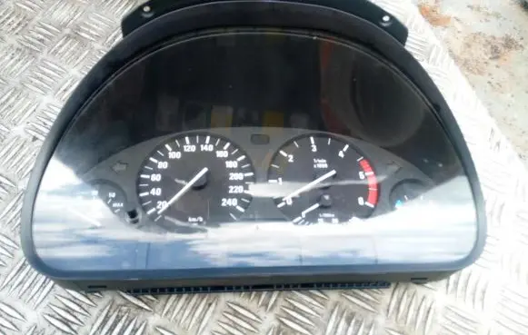 BMW 5 E39 Speedometer (instrument cluster) 6914913
