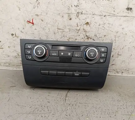 BMW 1 E81 E87 Climate control unit 9147299 A2C53246367