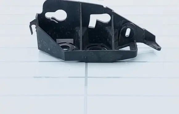 Peugeot 308 Front bumper mounting bracket 9658272480 9680406380