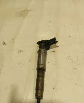Renault Espace IV Fuel injector 804536A 0445115007 82409398