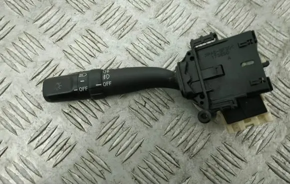 Toyota Avensis T250 Indicator stalk 8414005110