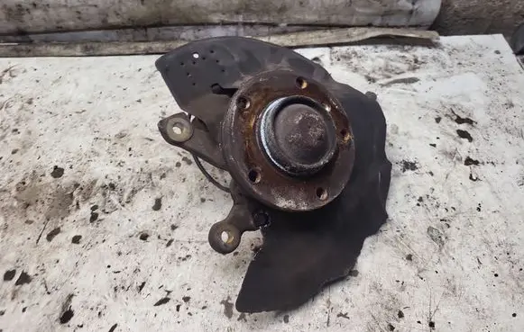 BMW 3 E46 Front wheel hub