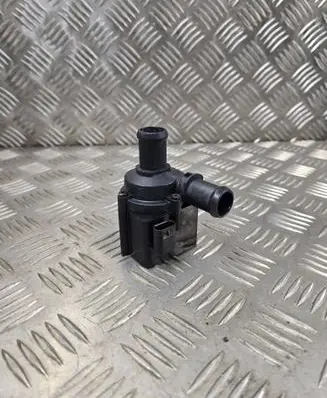 Audi A5 Electric auxiliary coolant/water pump 06H121601N