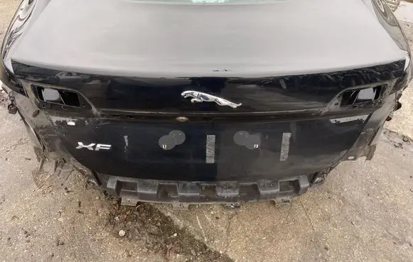 Jaguar XF X250 Tailgate/trunk/boot lid 