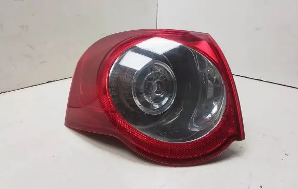 Volkswagen PASSAT B6 Rear/tail lights 3C9945095C