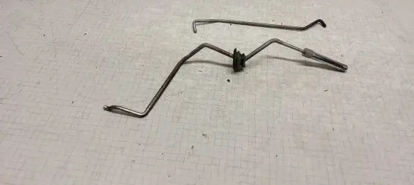 Jeep Grand Cherokee Rear door cable line 