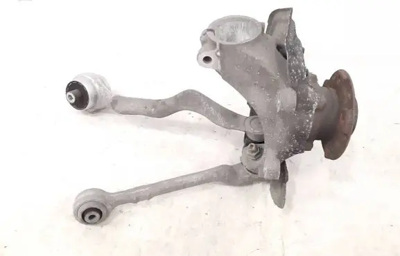 BMW 3 GT F34 Front wheel hub spindle knuckle 6798260 31216798260