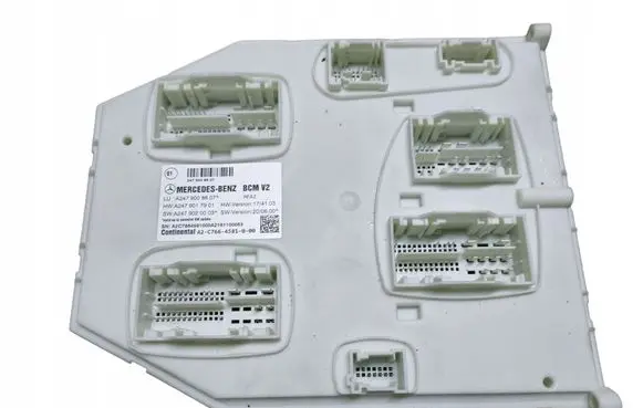 Mercedes-Benz B W247 Fuse module A2479008607 2479008607