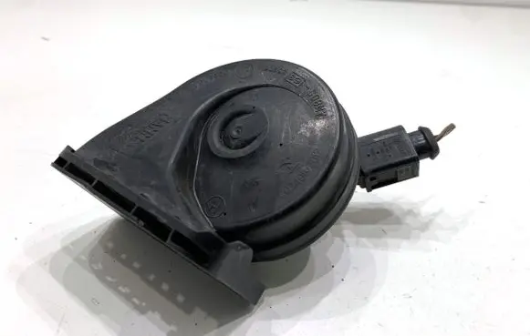 Volkswagen PASSAT B8 Horn signal 3Q0951223C