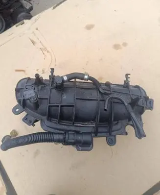 Ford Mondeo MK IV Intake manifold 7S7G9F991BA