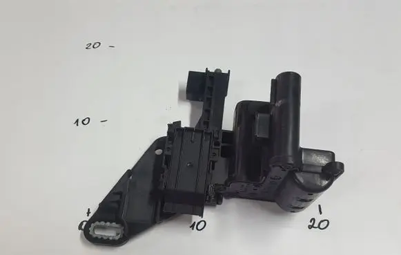 BMW 1 F20 F21 Current control relay 9296151