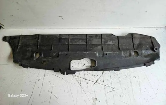 Toyota Avensis T220 Radiator trim 5328902010D