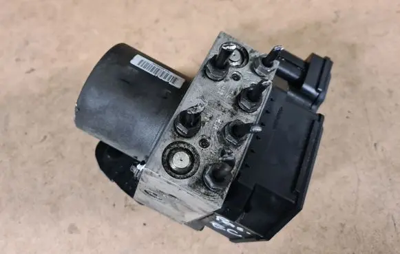 Volkswagen PASSAT CC ABS Pump 3AA614109N