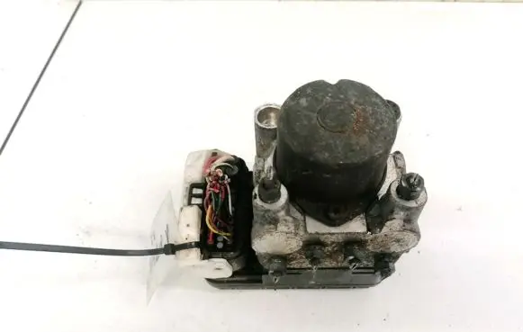 Toyota RAV 4 (XA20) ABS Pump 4451042080 44510-42080