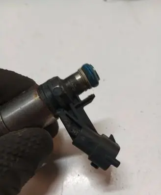 Volvo V50 Fuel injector AG9G9F593BD