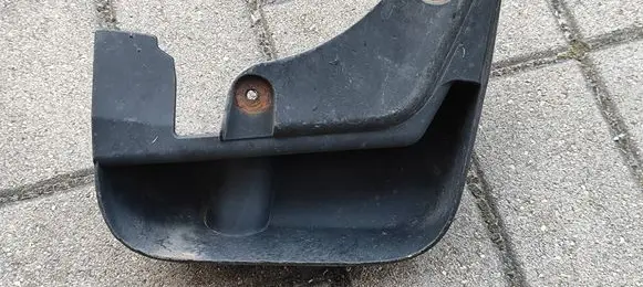 Subaru Impreza III Front mudguard 