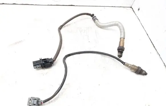 Mercedes-Benz C W205 Lambda probe sensor A0005423100 A0075426418