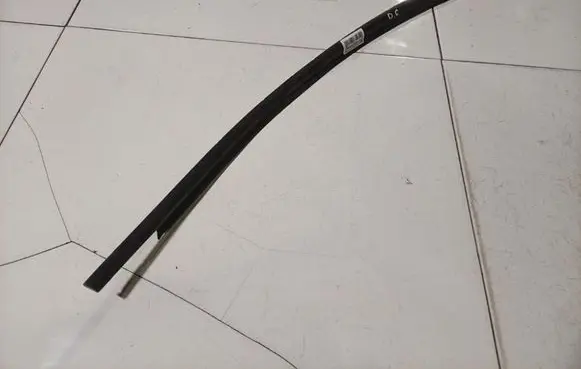 Opel Zafira A Rear door glass trim molding 