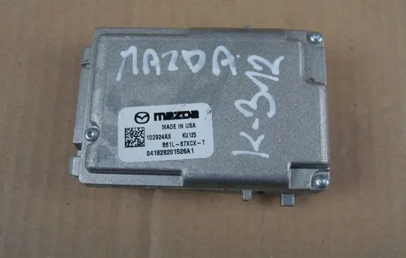 Mazda CX-5 II Windshield/windscreen camera B61L67XCXT