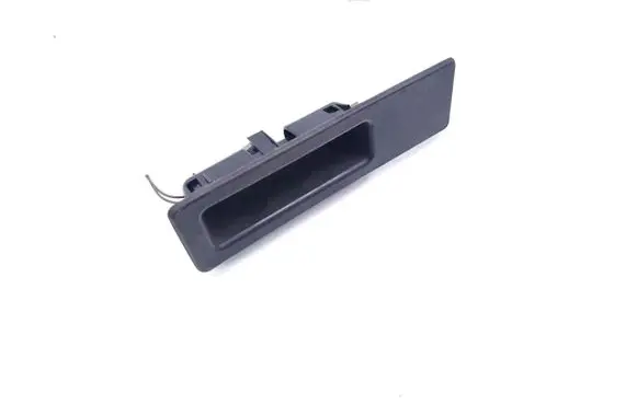BMW 5 F10 F11 Tailgate opening switch 10822910