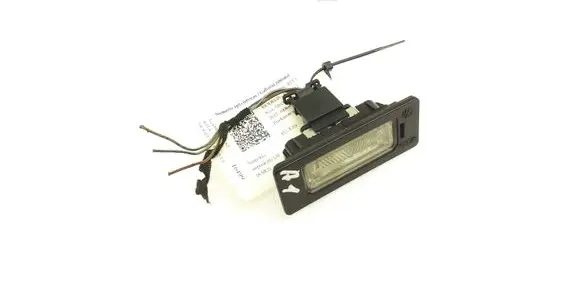 Audi A1 Number plate light 8T0943021