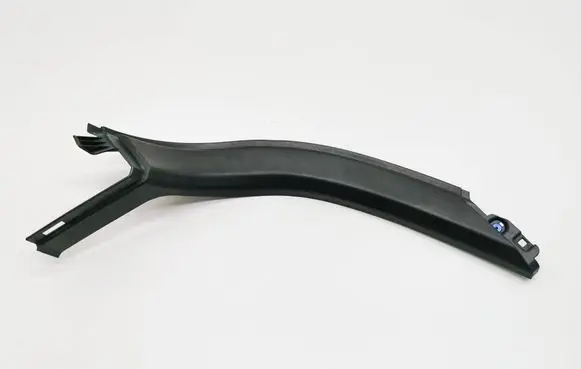 Tesla Model S Tailgate/trunk side cover trim 1009065-00-C