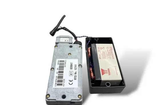 Mercedes-Benz SLK R170 GPS navigation control unit/module 5TRK9701UK