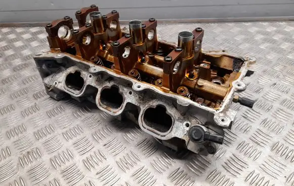 Chrysler Pacifica Engine head 04893810AF