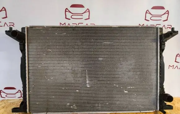 Audi A4 S4 B9 8W Coolant radiator 8W0121251AB A421461108